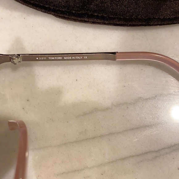 😎Authentic Tom Ford Rickie Sunglasses 😎 - Picture 2 of 6